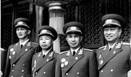 在线观看粟裕大将,传奇军事生涯的在线回顾