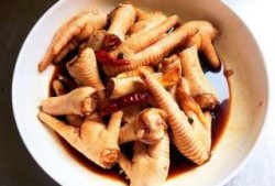 博主爆料鸡爪怎么做视频,鸡爪美食制作视频教程