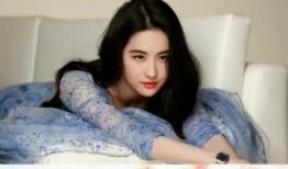 圈内爆料干爹的女孩,干爹背后的女孩，她的故事引人深思